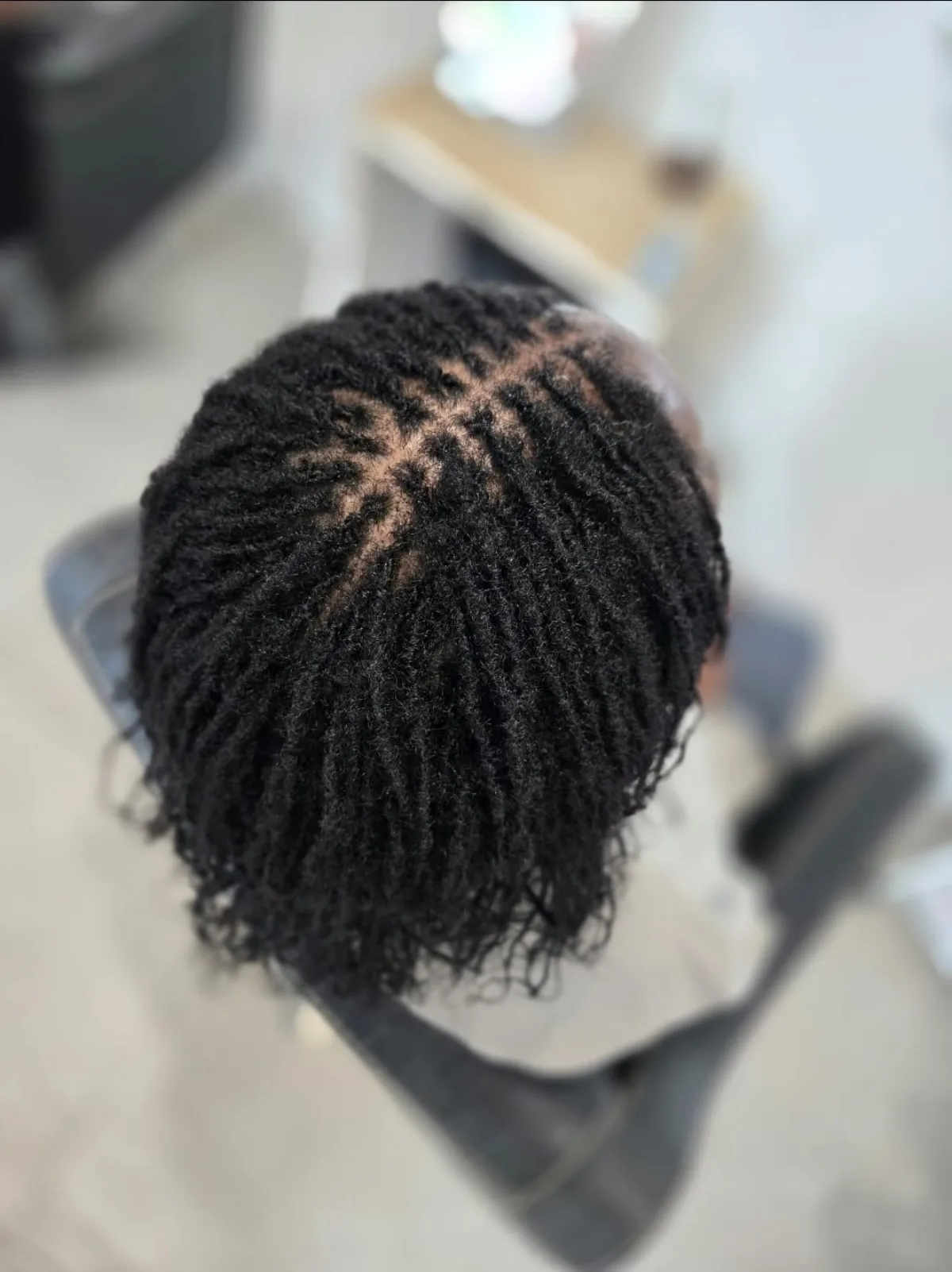 Microlocs retie by Yolande